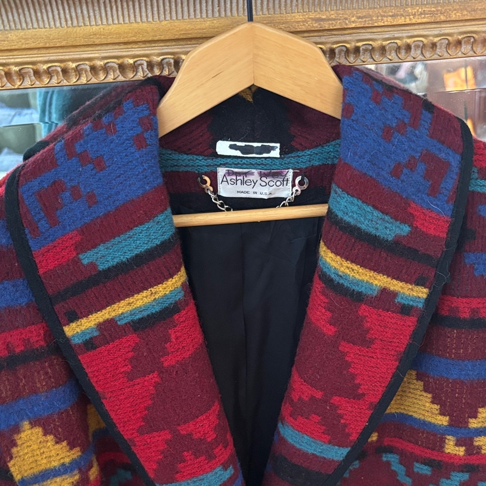 Ashely Scott Multicolored wool Jacket. Tribal, southwestern, Aztec pattern - Picture 8 of 10